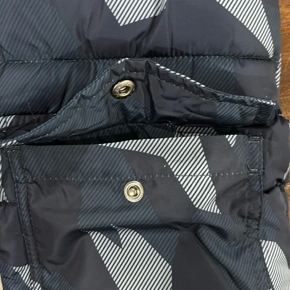 Puffer Coat with Hood - Picture 8 of 15